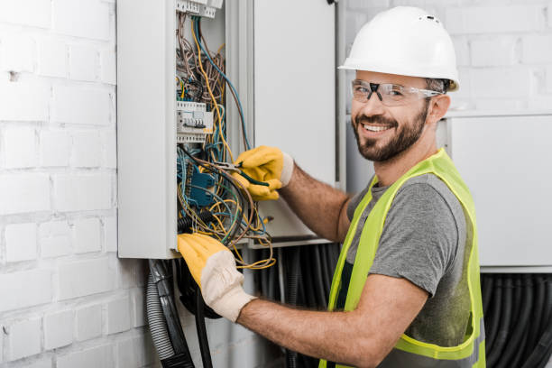 Best Electrical Outlet Repair  in Metamora, IL